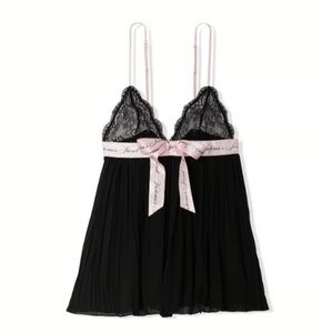 Victoria secret pleated chemise xl